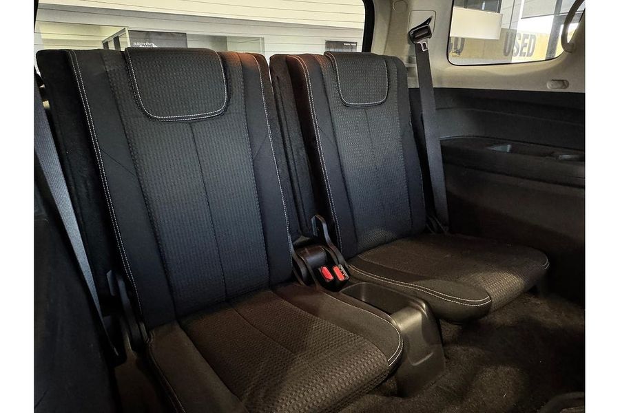 2021 Isuzu MU-X LS-U Photo 13