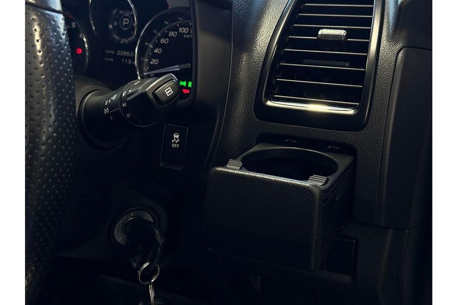 2021 Isuzu MU-X LS-U Photo 17