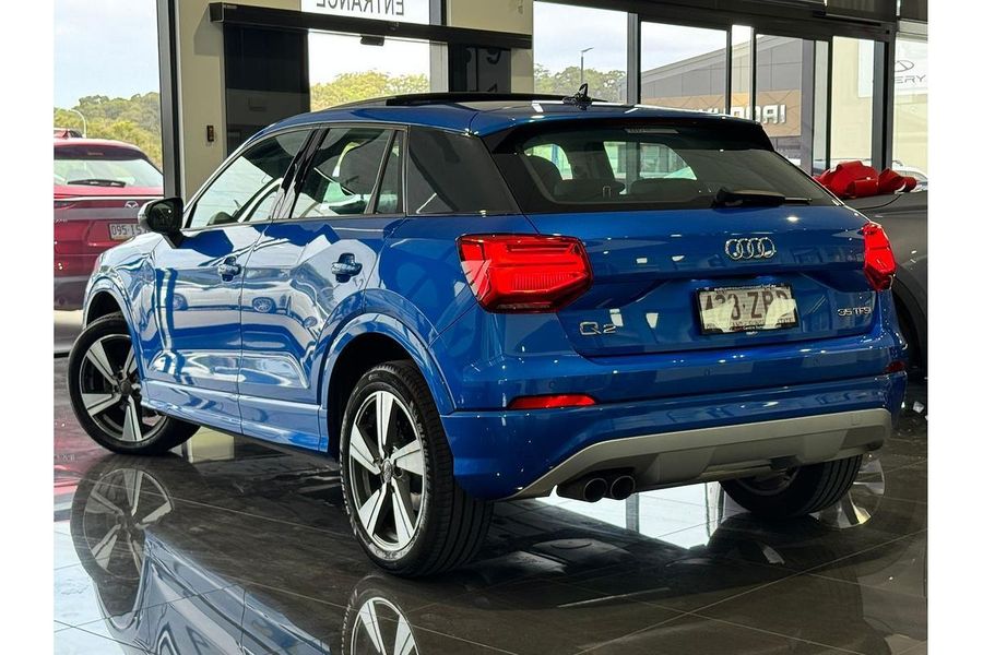 2018 Audi Q2 35 TFSI design GA Photo 7