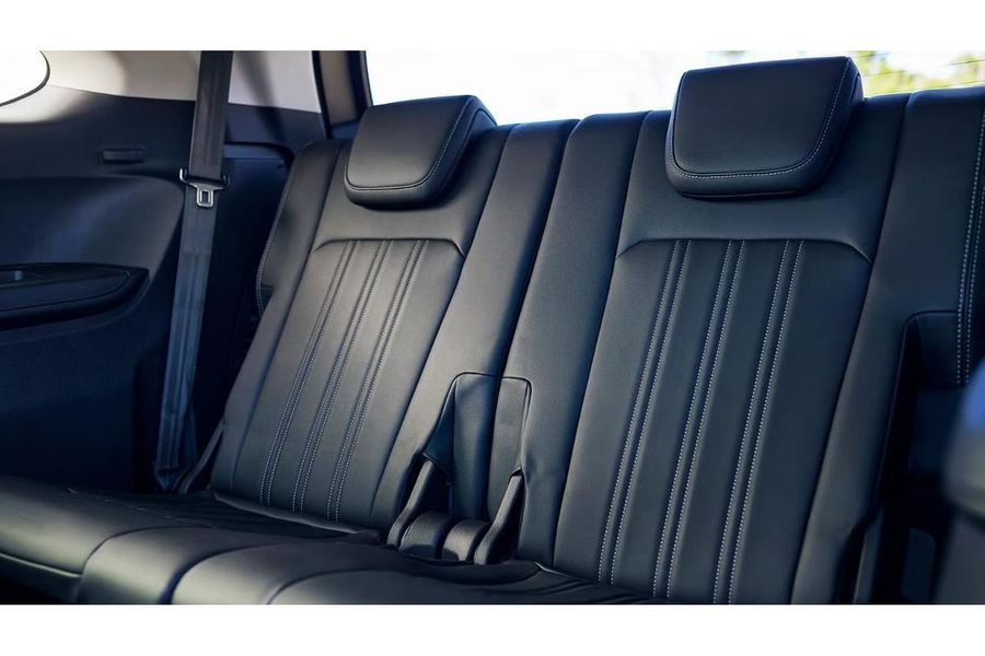 2021 Isuzu MU-X LS-T Photo 7